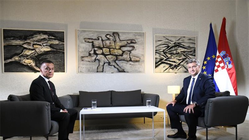 Plenković za Dnevnik HTV-a: Ne namećemo cijepljenje, radi se o pametnom korištenju COVID potvrde